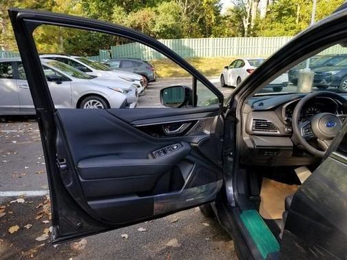 2025 Subaru Outback Touring