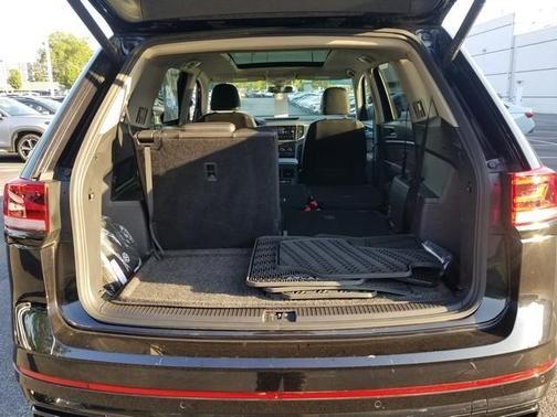 2023 Volkswagen Atlas 3.6 V6 SEL R-Line Black