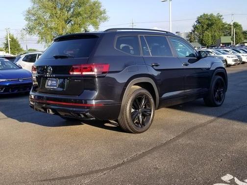 2023 Volkswagen Atlas 3.6 V6 SEL R-Line Black