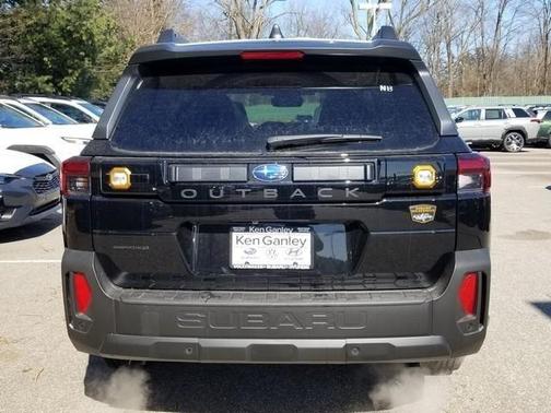 Crystal Black Silica 2026 Subaru Outback Wilderness