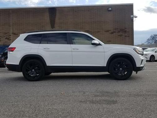 2022 Volkswagen Atlas 2.0T SE