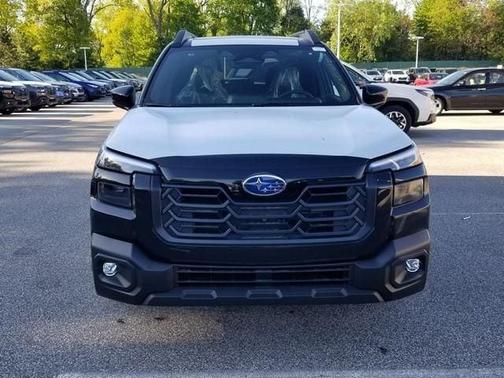 Crystal Black Silica 2026 Subaru Outback Limited XT