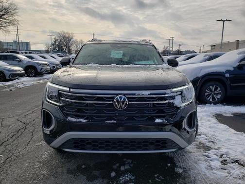 2026 Volkswagen Atlas PEAK EDITION