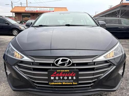2020 Hyundai ELANTRA SE