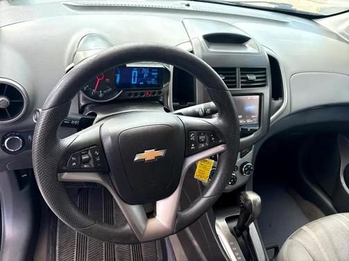 2016 Chevrolet Sonic LT