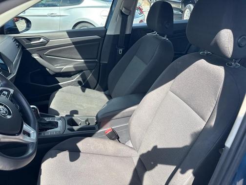 2019 Volkswagen Jetta 1.4T R-Line