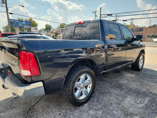2016 RAM 1500 Big Horn