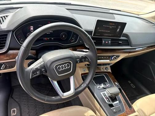2018 Audi Q5 2.0T Tech Premium