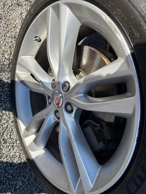 2016 Jaguar XF 35t R-Sport