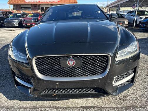 2016 Jaguar XF 35t R-Sport