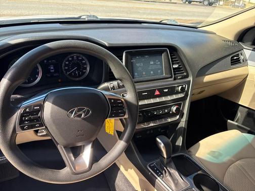 2018 Hyundai SONATA ECO