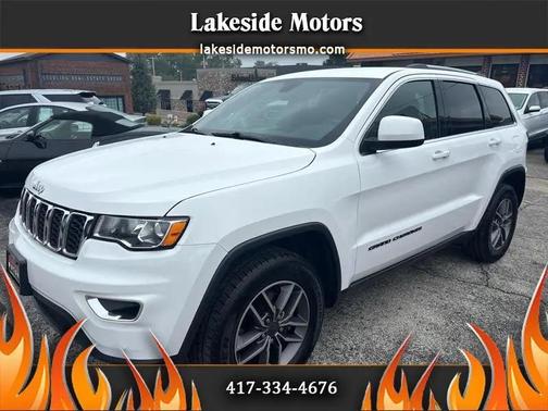 Bright White Clearcoat 2020 Jeep Grand Cherokee Laredo