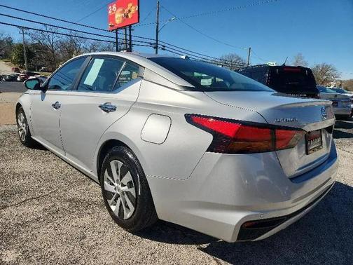 2020 Nissan Altima S FWD