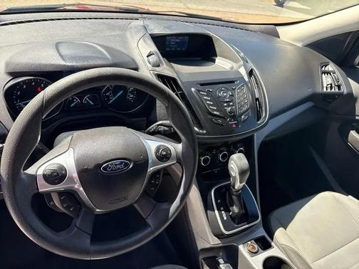 Burgundy 2014 Ford Escape SE