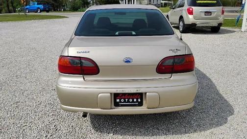 2005 Chevrolet Classic 