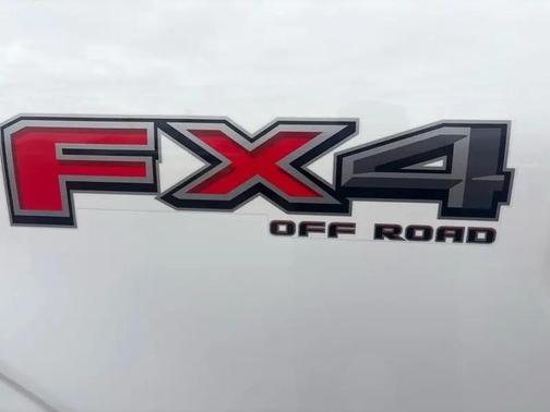 Oxford White 2023 Ford F-150 XLT