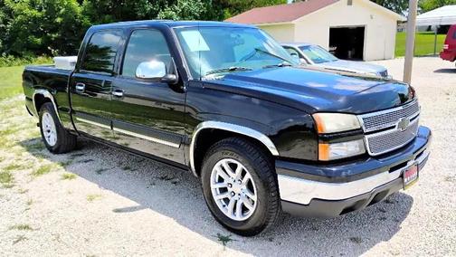 2006 Chevrolet Silverado 1500 LS Crew Cab