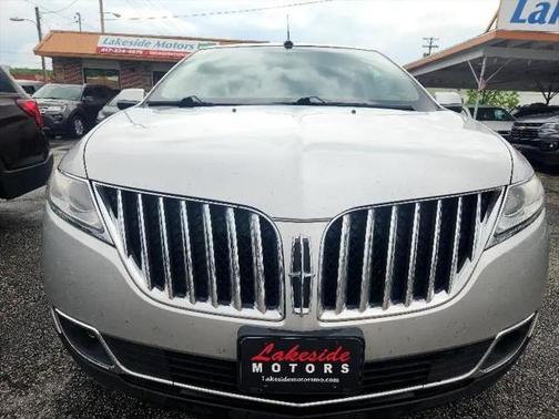 2013 Lincoln MKX Base