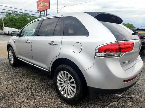 2013 Lincoln MKX Base