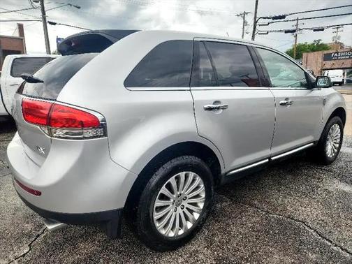 2013 Lincoln MKX Base