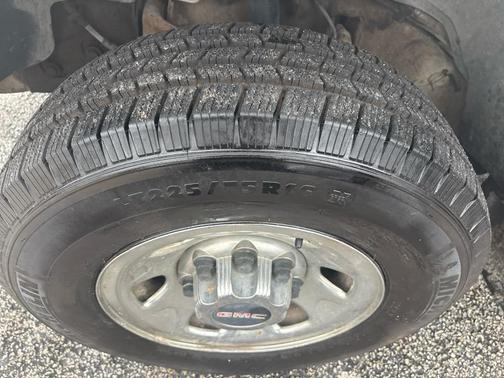 2007 GMC Sierra 3500 SLT Crew Cab