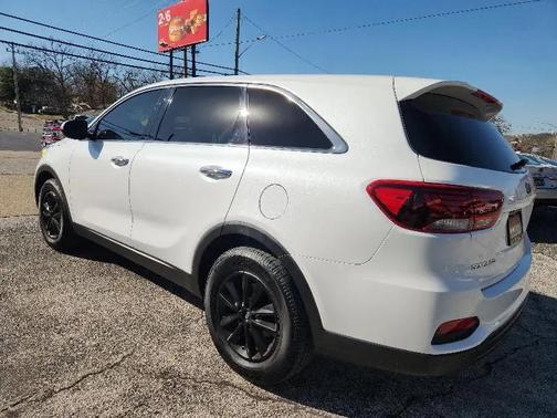 2020 Kia Sorento LX