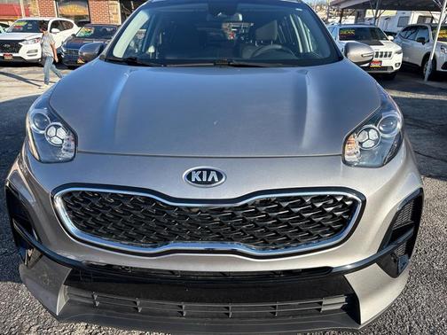 2022 Kia Sportage LX