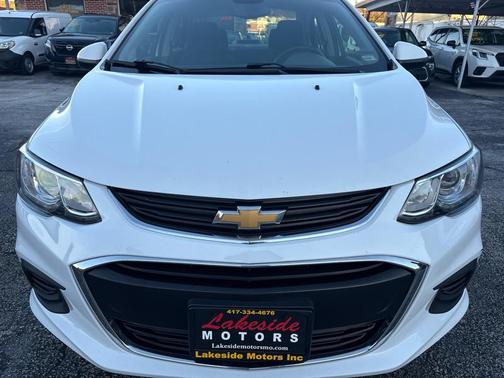 2020 Chevrolet Sonic FWD Sedan LT