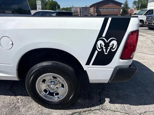 Bright White Clearcoat 2019 RAM 1500 Tradesman