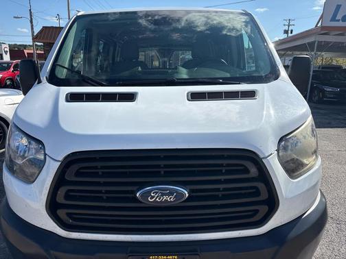 2018 Ford Transit-250 Base