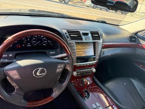 2010 Lexus LS 460 L