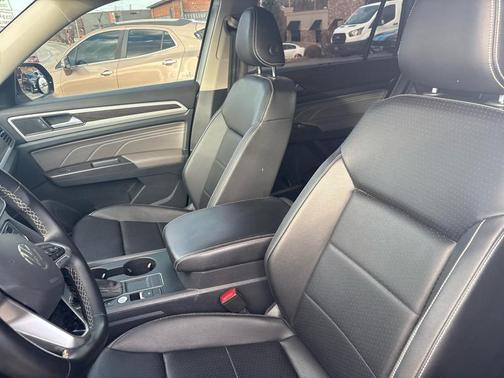 2022 Volkswagen Atlas 2.0T SE