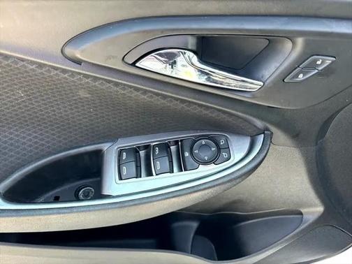 2020 Chevrolet Malibu FWD LT