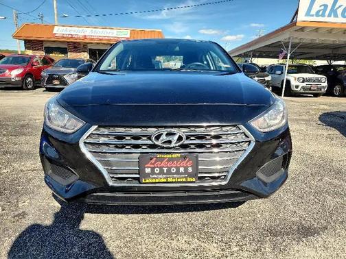 2019 Hyundai Accent SE