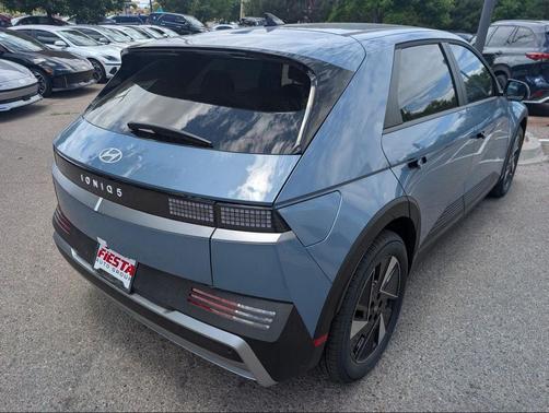 2025 Hyundai IONIQ 5 SE