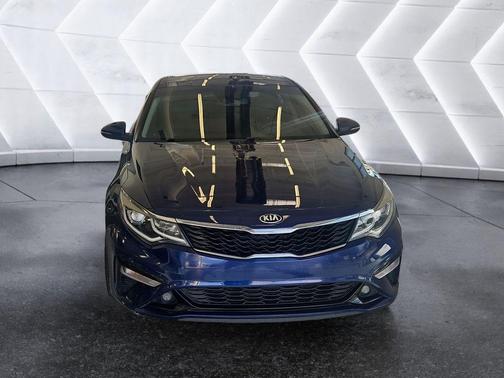 2019 Kia Optima S