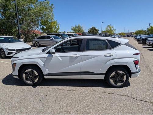 2025 Hyundai KONA EV SEL