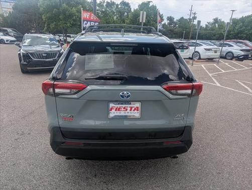 2020 Toyota RAV4 Hybrid XLE