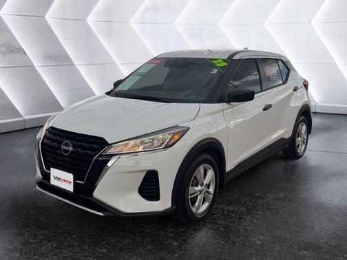 2023 Nissan Kicks S