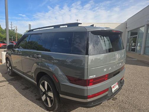 2025 Hyundai SANTA FE Limited
