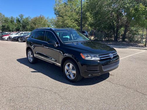 2012 Volkswagen Touareg TDI Lux