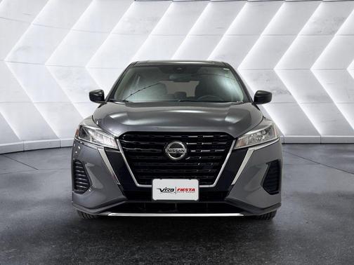 2021 Nissan Kicks S
