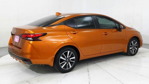 2021 Nissan Versa 1.6 SV