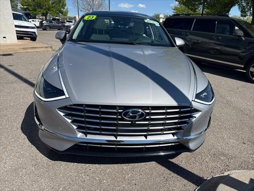2023 Hyundai SONATA Hybrid Limited