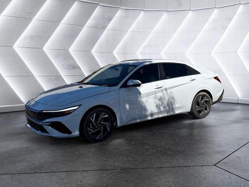 2025 Hyundai ELANTRA HEV Limited