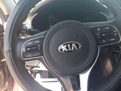2017 Kia Optima LX