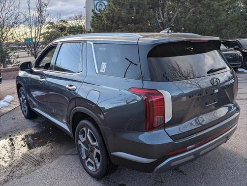 2025 Hyundai PALISADE SEL Premium