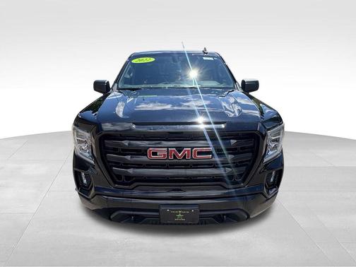 Black 2022 GMC Sierra 1500 Elevation
