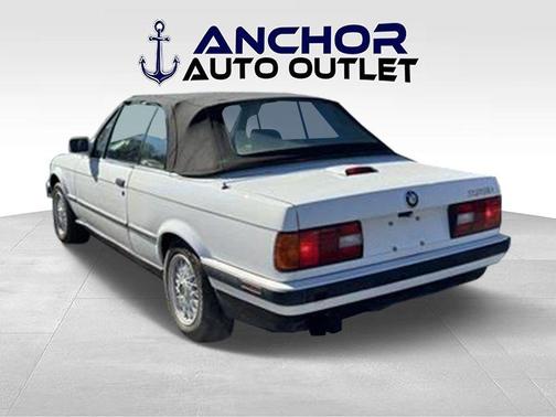 white Missing 1992 BMW 325 325iC