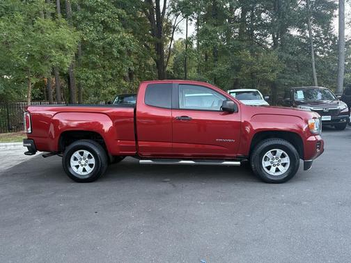 2016 GMC Canyon Base